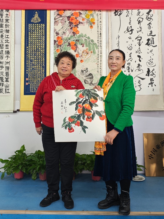 ����÷����������Э���黭�ʻ��ھ����� 17λ���һӺ���������ʢ�� 2025��10��8������10ʱ���ɳ���÷����������Э������ġ��黭���������ʻᡱ�ڱ���ʢ����������Բ�����С�����ȫ�����ص�17(ͼ14)